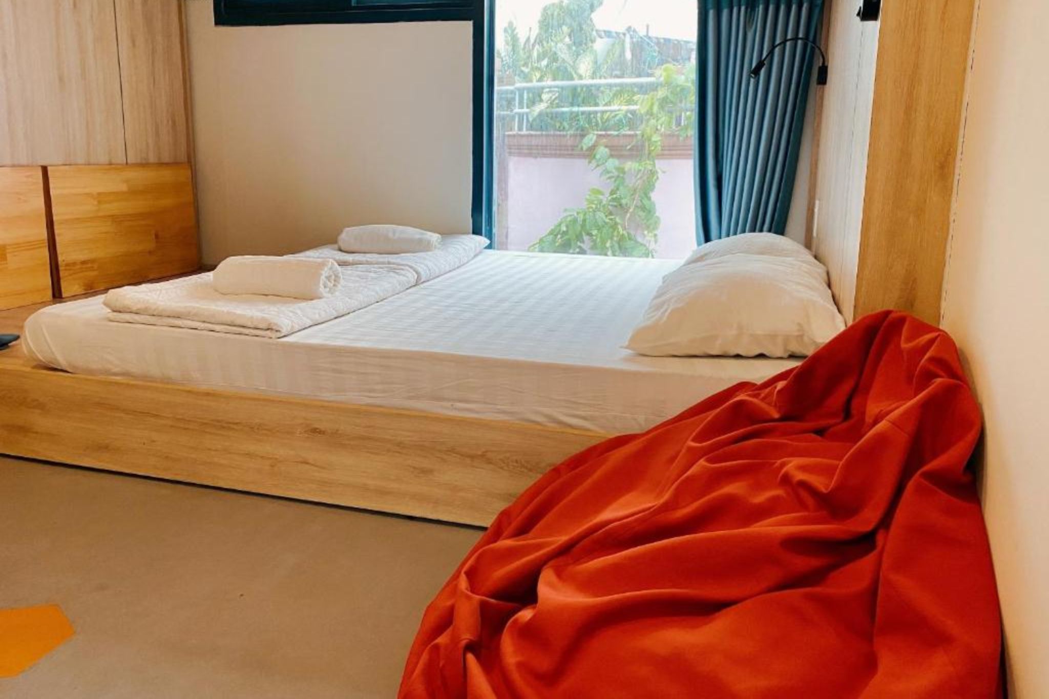 thiết kế phòng riêng trong hostel 1
